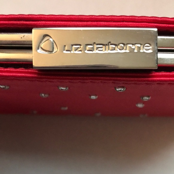 Liz Claiborne Rad Evening Bag - Picture 5 of 6